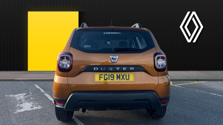 Dacia Duster 1.6 SCe Essential 5dr Petrol Estate